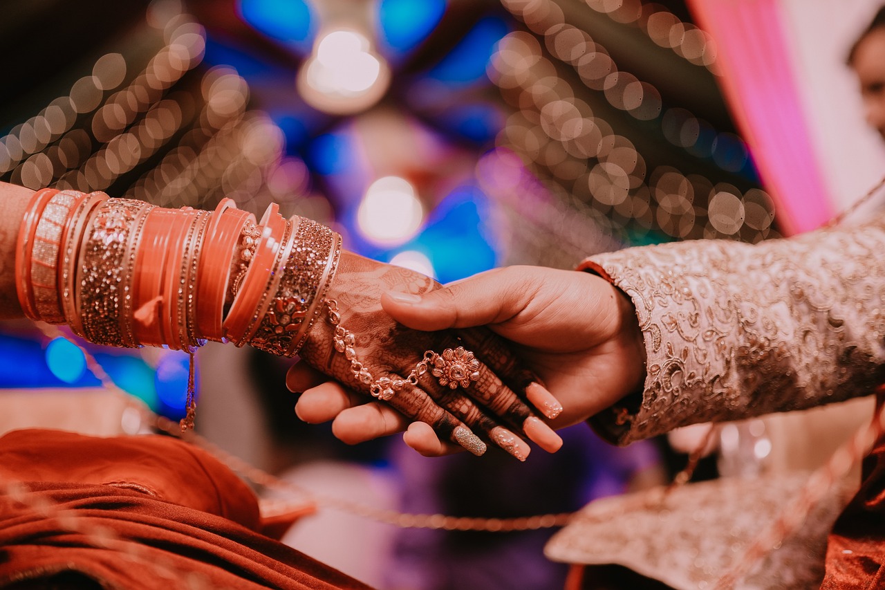 wedding, hands, indian-6154519.jpg